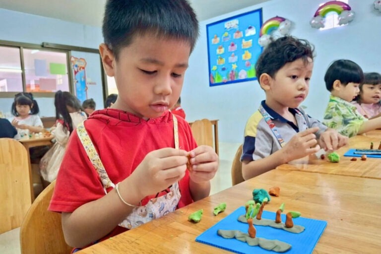 extra-curricular-activities-thunyawit-6
