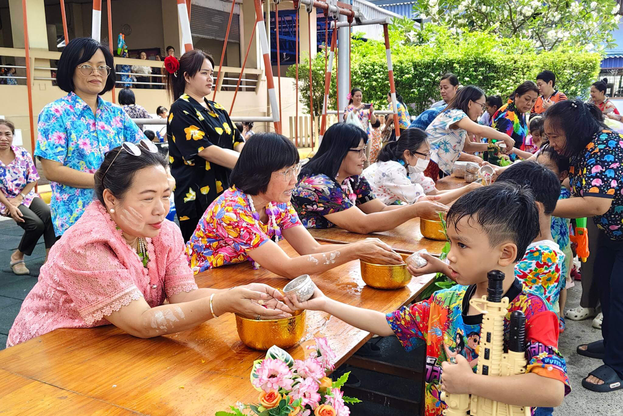 songkran-activity-2568-thanyawit-cover