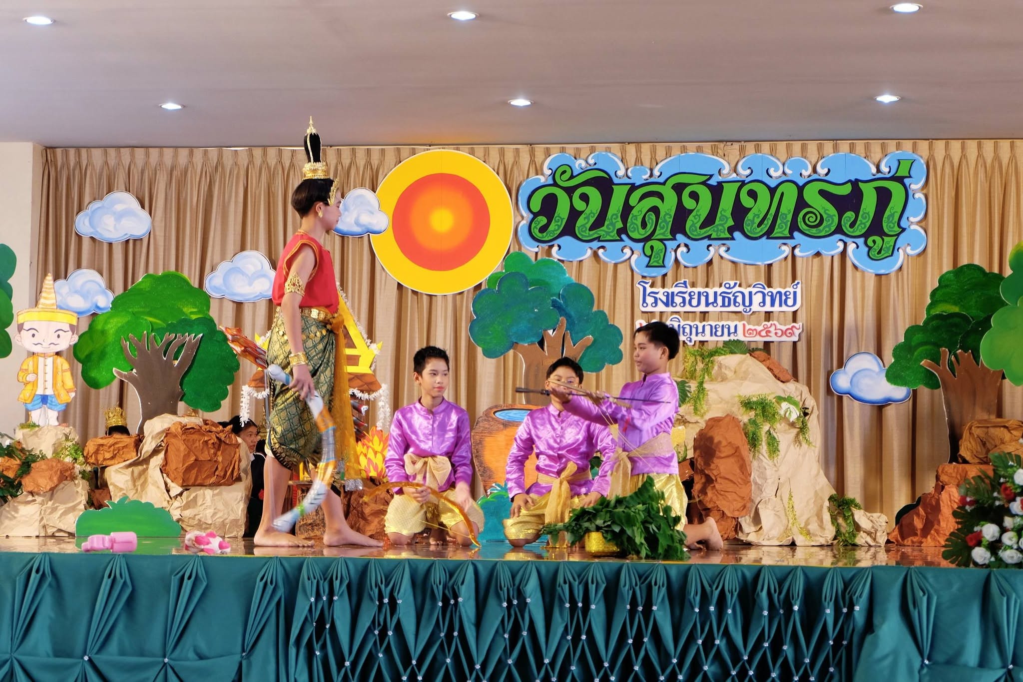 sunthorn-phu-day-thunyawit-004-2569