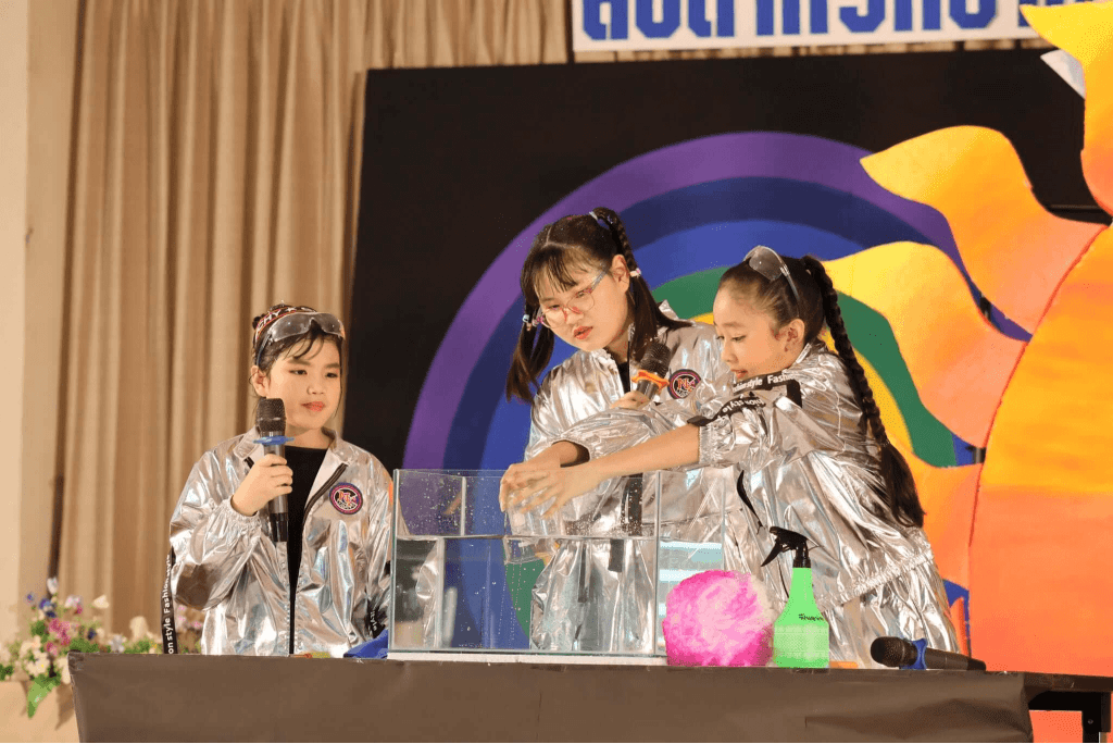 นักเรียนระดับประถมศึกษาโรงเรียนธัญวิทย์ร่วมกิจกรรมวันวิทยาศาสตร์ 2569